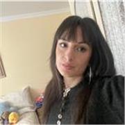 Graduada en Lengua Castellana y Literatura. Conocimientos de inglés y humanidades. Profesora de ESO y Bachillerato