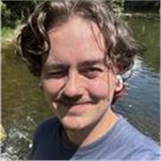 Native French speaker offering patient, adaptive tuition for secondary and GCSE students building confidence and fluency.