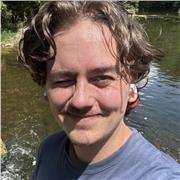 Native French speaker offering patient, adaptive tuition for secondary and GCSE students building confidence and fluency.