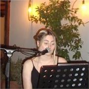 Profesora de piano y canto ofrece clases en Cerdañola del Vallés