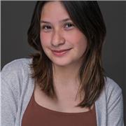 Profesora online para cursos de nivel primaria hasta 6.º grado