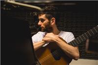 Clases de lenguaje musical, teoría, canto y guitarra