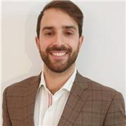 Insegnante universitario con Dottorato di ricerca insegna inglese