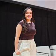 Profesora de francés con clases divertidas y útiles para todas las edades.