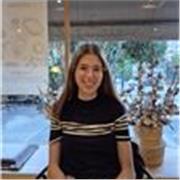 Profesora de repaso asignaturas de primaria
