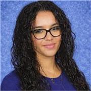 Elève de classe prépa à Paris, niveau C1 en anglais certifié par l'IELTS, guitariste pendant 10 ans au conservatoire de Versailles