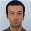 Sonuç odaklı, öğrenirken eğlendiren, pratik deneyime önem veren bir öğretmenim. Derslerim herkese açıktır. 
