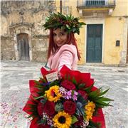 Docente di lingue impartisce lezioni di inglese ma anche italiano,spagnolo, storia e letteratura italiana