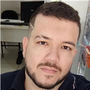 Graduado em Administração com pós