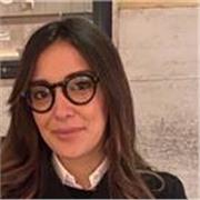 Laureata in giurisprudenza con il massimo dei voti impartisce lezioni di diritto