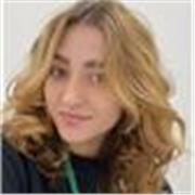 Professora particular dá aulas de espanhol