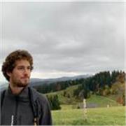 Vorresti migliorare il tuo livello di inglese divertendoti e parlando delle tue passioni?