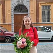 Offro aiuto compiti e ripetizioni per le materie di elementari, medie e biennio superiori e lezioni di italiano per stranieri