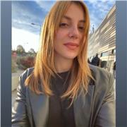 For more than 6 years, I have been giving face-to-face or online English lessons to children, young people, and even adults.