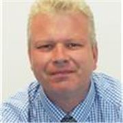 Experienced teacher who likes to teach conceptually using real-world examples