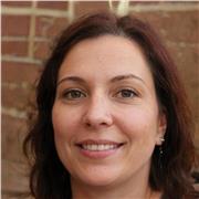 Schulische Unterstützung durch Nachhilfeunterricht für Grundschüler mit einer Privatlehrerin