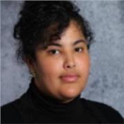 Je suis une étudiante en design. Depuis mes 13 ans, j'ai effectué énormément de baby-sitting et d'aide aux devoirs aux plus jeunes (collège). Je suis patiente et le fait d'être l'ainée de ma famille et mon expérience dans l'apprentissage m'as permis de dé