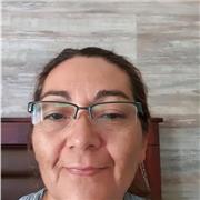 Profesora de matemática, postítulo y magíster, 1ro. a 8vo. Básico