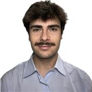 Profesor de matemáticas e inglés. Recién graduado como administrativo pero con gran pasión por la enseñanza