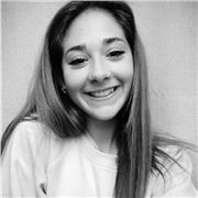 Diplomata al Liceo Artistico e posso dare un'aiuto con i compiti a tutte le materie