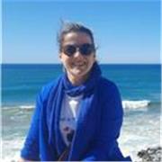Profesora de ingles imparte clases a niños de todas las edades, así como español para extranjeros