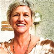 Professeure de Yoga du rire