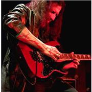 ROCK GUITAR -Clase personalizada. 3 décadas de experiencia Tu improvisación suena simple? Te gustaría tener fluidez y Crear Solos Principales de Impacto? Soy Guitarrista/Clinicista/ Instructor/Productor/arreglista