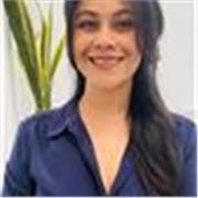 Spanish and English Native Speaker who is excited to share many knowledge with you! 