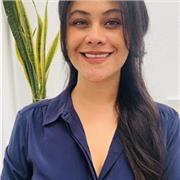 Spanish and English Native Speaker who is excited to share many knowledge with you!