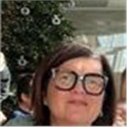 Insegnante di italiano. Master in didattica per alunni con DSA. Disponibile ad accompagnarti nello studio. Contattami!