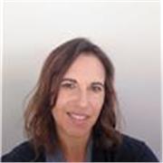I specialise in supporting students through Commerce modules and research projects while landing their dream role.