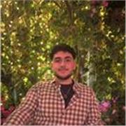 Estudiante de periodismo y comunicación audiovisual.Titulado en bachillerato de ciencias sociales con matrícula de honor en inglés