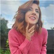 Profesora de educacion primaria con orientacion en jovenes y adultos