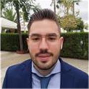 Técnico en informática, con muchas ganas de impartir clases a quien lo necesite. Siempre me ha gustado enseñar a los demás.