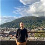 Mathematik- und Physik-Nachhilfe von Physikstudent mit Uni-Lehrerfahrung. Abiturvorbereitung (GK/LK) und Notenverbesserung ab Klasse 11