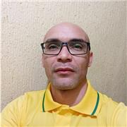 Professor de Futebol, apto a ensinar crianças de todas as idades