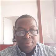 Professeur de russe certifié ayant vecu comme etudiant en Russie . Je suis professeur de russe avec l'institut Acadomia à Paris