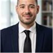 Soy graduado en Derecho, actualmente profundizando en la práctica procesal y jurídica en un despacho de abogados. 