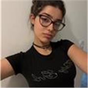 Profesora de Lengua impsrte clases a niños de todas las edades