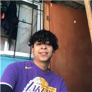 Dictó clases para niños hasta mayores de edad , con tal de que las personas tenga las ganas de desarrollar y aprender el estilo popping y hip hop