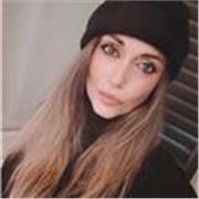 Diplomata al Liceo Psico-Socio Pedagogico. Ho maturato esperienza come insegnante di sostegno alle scuole elementari