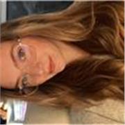 Sono un'appassionara di scienze, in particolare biologia e medicina, questo lavoro mi permetterebbe di aiutare gli altri-