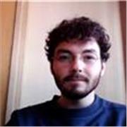 Professeur bilingue avec expérience donne cours à distance