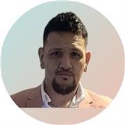 Maestro de inglés con experiencia en linea con niños y adultos