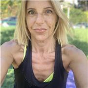 Coach sportif depuis 30 ans 
Renforcement musculaire 
Stretching postural 
À votre écoute