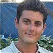 Estudiante del doble grado en Ingeniería Agroalimentaria y Enología.