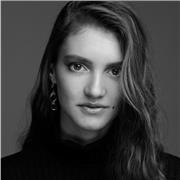 Ancienne élève de prépa littéraire, donne des cours de français pour notamment s'améliorer en orthographe !