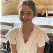 Diplomata Liceo Classico Berchet offre lezioni di latino per il biennio