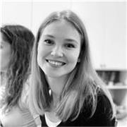 Laureanda in Lingue e culture moderne all'Università degli studi di Genova, offro le lezioni di italiano per gli studenti stranieri