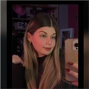 Étudiante en sport business, je suis ici pour aider vos enfants à surmonter leurs difficultés.